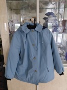 Nowa kurtka pikowana ze złotymi guzikami z Holandii