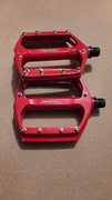Pedały Red Cycling Products. Łożyska.