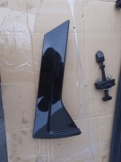 Nakładka na ramkę tylne prawe drzwi RENAULT CAPTUR