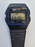 Casio F-91W. Sprawny. Tanio.