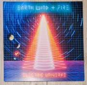 LP Earth, Wind & Fire – Electric Universe, japoński, świetny stan!