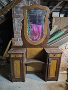 Stara dębowa toaletka z lustrem kryształowym 