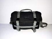 Torba na kamerę video CARENA duża Video8 Hi8 D8 Digital8 VHS-C MiniDV