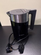 Czajnik Bosch z regulacją temperatury TWK86103GB