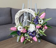 Wianek wiklinowy wielkanocny. Zając wielkanocny. Dekoracja na Wielkanoc 