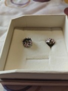 Charmsy- różowy kwiatek