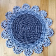 Serwetka zrobiona na szydełku