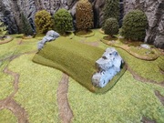 Warhammer Makieta Wzgórze ze skałami