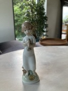 Stara porcelanowa figurka Mirete