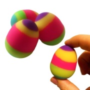 3x Kauczukowe Jajka Kolorowe Psikus na Wielkanoc Zabawka