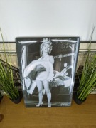 Metalowy plakat Marilyn Monroe 65 x 39 cm – styl vintage