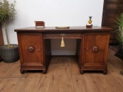 Stare  dębowe biurko 888/2026