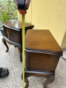 Stoliki nocne antyki