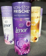 Perełki zapachowe Lenor Blutentraum z Niemiec 