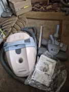 Odkurzacz Zelmer Odyssey 950W   workowy polski HEPA  jak NOWY! Jak 1700w