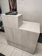 Lada /biurko sklepowe 