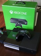 Konsola XBOX ONE dysk 1TB zasilacz pad BOX