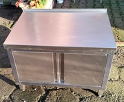 Stół gastronomiczny zabudowany 80x60x58