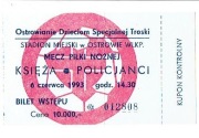 Ostrów Wlkp. Mecz Piłki Nożnej Księża - Policjanci 1993r, cena 10000zł