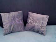 Poduszki z haftem ręcznym 