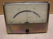 Mikroamperomierz 500uA -wyskalowany wskażnik wartości "m" z zerem po środku