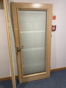 Drzwi wewnętrzne drewniane