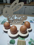 Wielkanoc.talerz na jajka  . Talerz z królikiem 