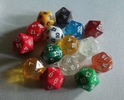 Kość do gry K20 w losowym kolorze