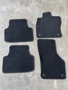 Komplet nowych dywaników welurowych Skoda Octavia III 5E1863011JXMV