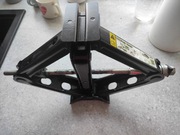 PODNOŚNIK SAMOCHODOWY Ford SUV Oryginał LEWAREK TRAPEZOWY NOWY