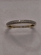 Pierścionek, obrączka z żółtego złota z diamentami-0,04 ct- próba 375