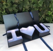 Stylowe i eleganckie pudełko "I Love You” flower box