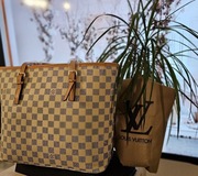 Promocja , ostatnia sztuka,  Torebka Louis vuittion