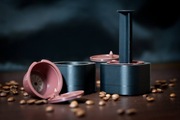 Podstawka do kapsułek Dolce Gusto.Do ubijania Kawy