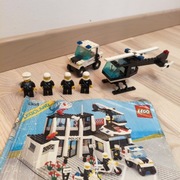 LEGO set 6386 classic town Police Command Base