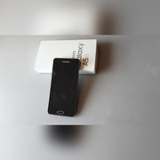 Samsung A5 z 2016