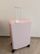 Różowa viralowa walizka Check-In L Essential Ballerina Pink Rimowa