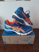 Obuwie asics biegowe Rozmiar EUR 43,5 