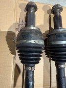 Mercedes W639 Vito Viano kpl. Półosi tył