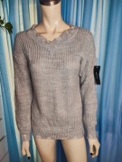 Modny sweter z dziurami szary luźny nowy L made in italy (12)
