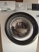 Pralka Electrolux 600 SensiCare EW6SN426BPI