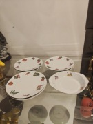 6 pięknych talerzy w warzywa plus naczynie żaroodporne