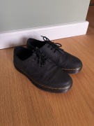 Buty martensy oxfordy czarne Dr. Martens Thurston Lo 37