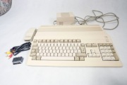 Komputer Commodore AMIGA 500 1 Mb z zasilaczem, modulatorem itd - Ładna