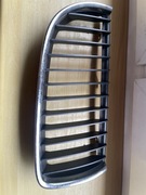 Bmw E90 E91 grill kratka nerka prawa 7120008