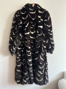 Długie naturalne futro vintage – z pomponem 