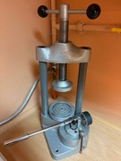 Prasa hydrauliczna protetyczna 