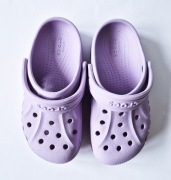 Lilowe klapki chodaki Crocs C12 29/30