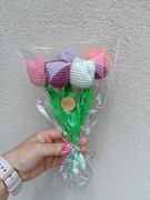 Bukiecik z tulipanów na szydełku 5 szt