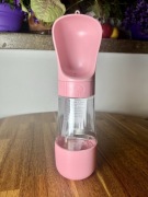 Przenośna Butelka dla Psa 2w1 (470ml) – Na Wodę i Karmę